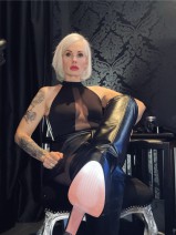 Mistress Helen Bates- Langzeiterziehung